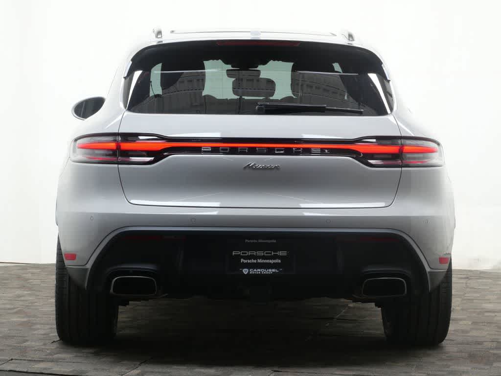 Thumbnail: 2026 Porsche Macan - 6