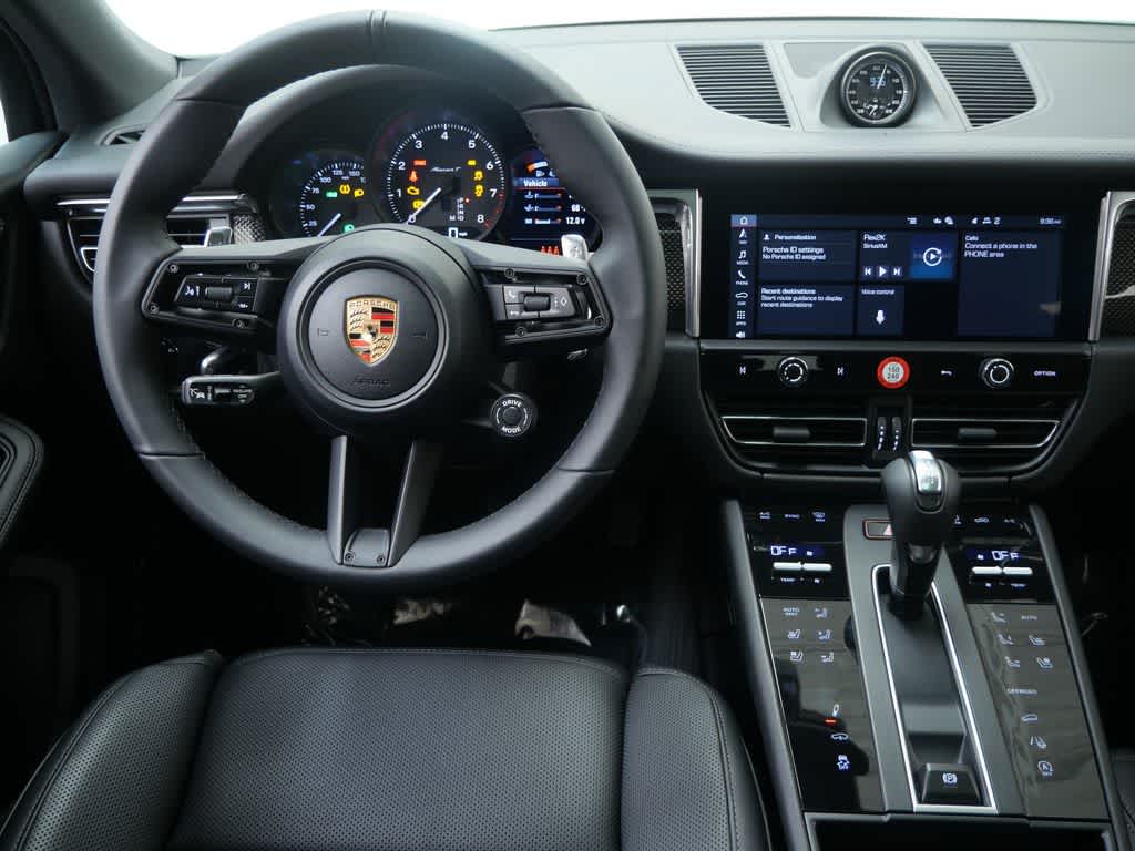 Thumbnail: 2026 Porsche Macan - 16