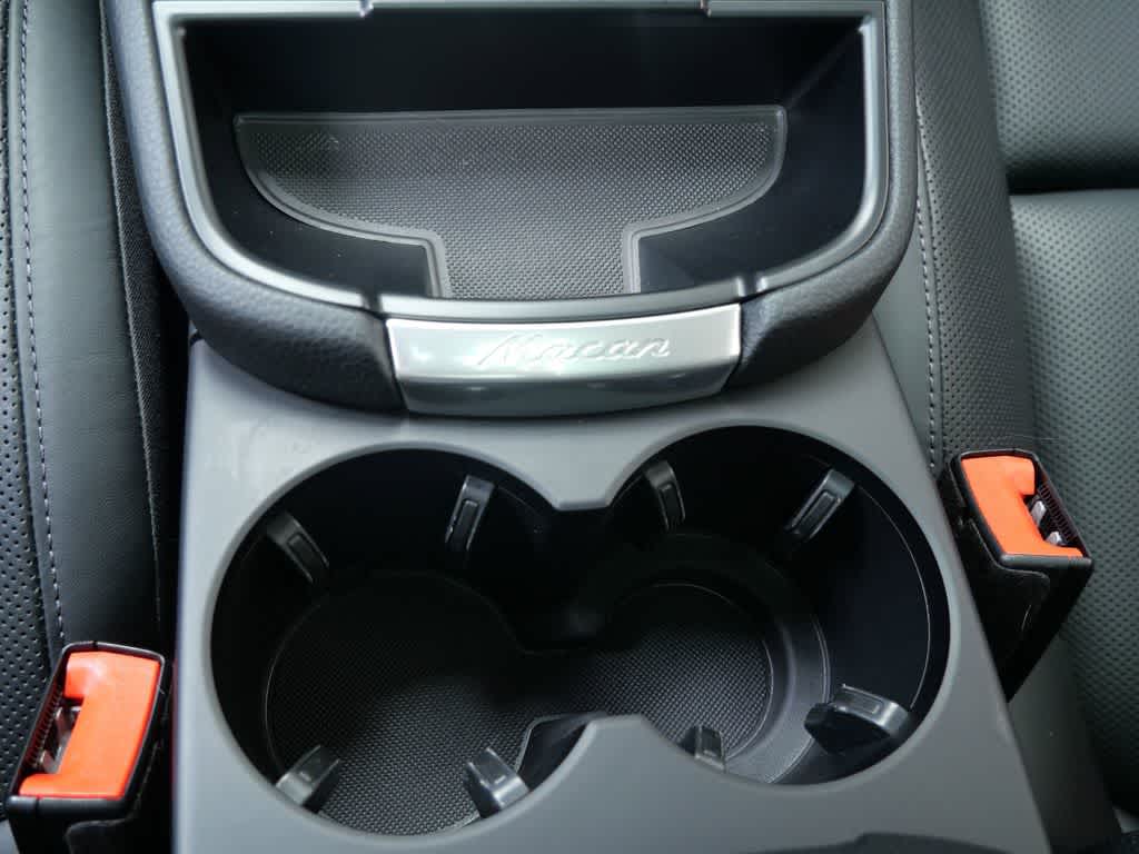 Thumbnail: 2024 Porsche Macan - 19