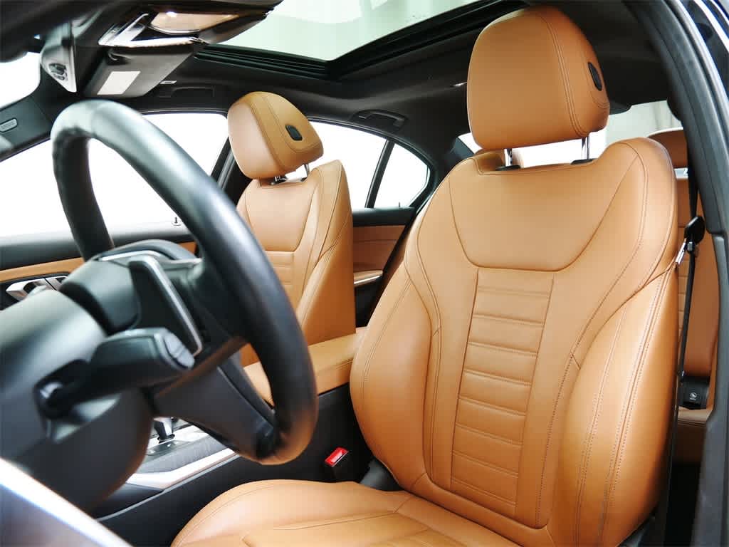 Thumbnail: 2021 BMW 3 Series - 5