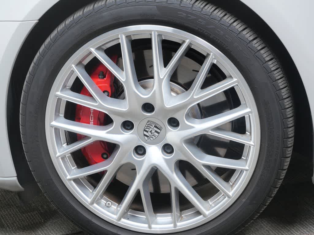 Thumbnail: 2017 Porsche Panamera - 11