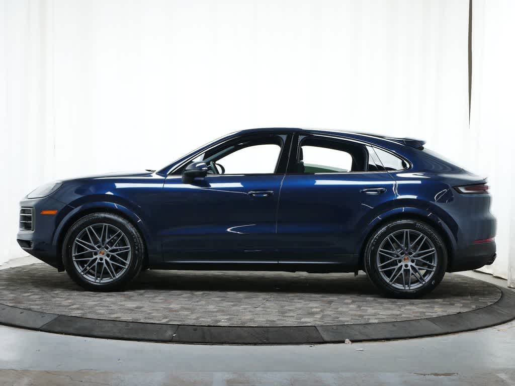 Thumbnail: 2026 Porsche Cayenne - 2