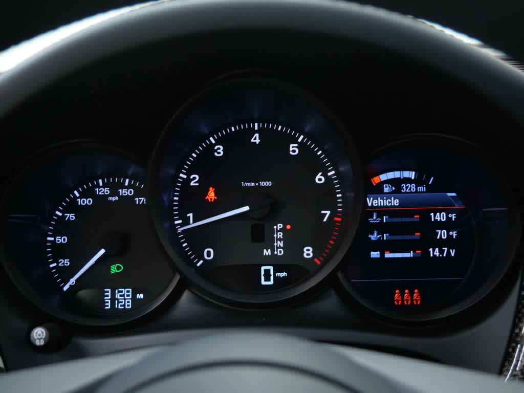 Thumbnail: 2025 Porsche Macan - 26