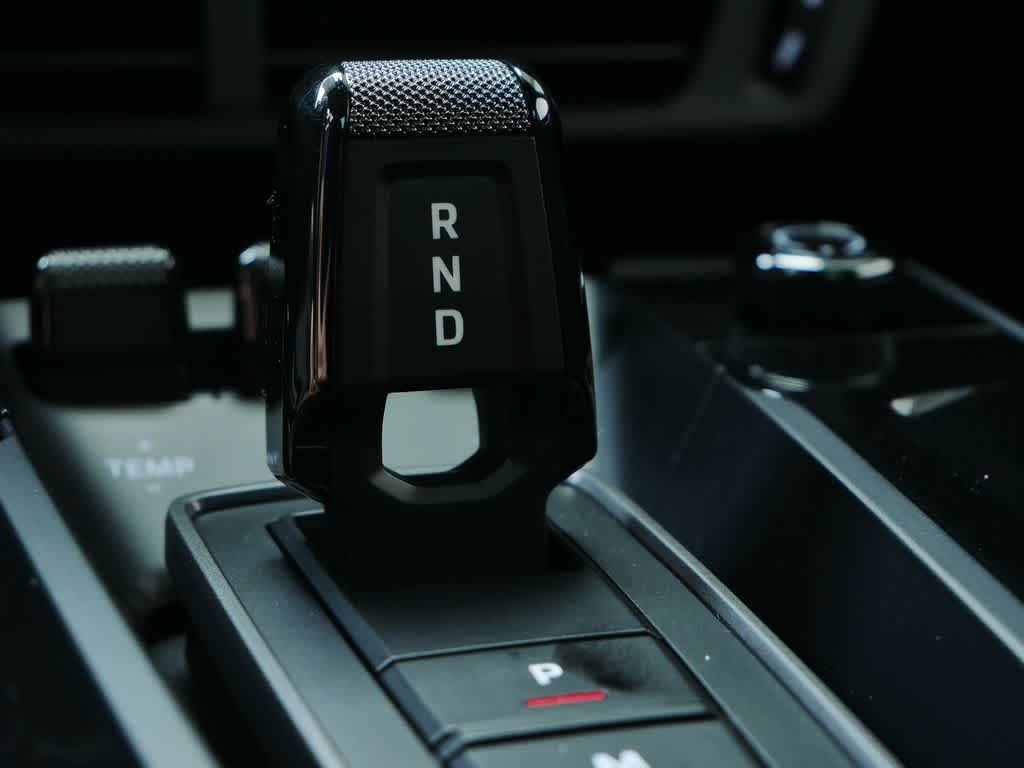 Thumbnail: 2025 Porsche 911 - 20