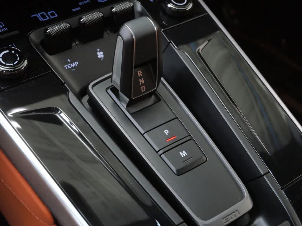 Thumbnail: 2025 Porsche 911 - 25