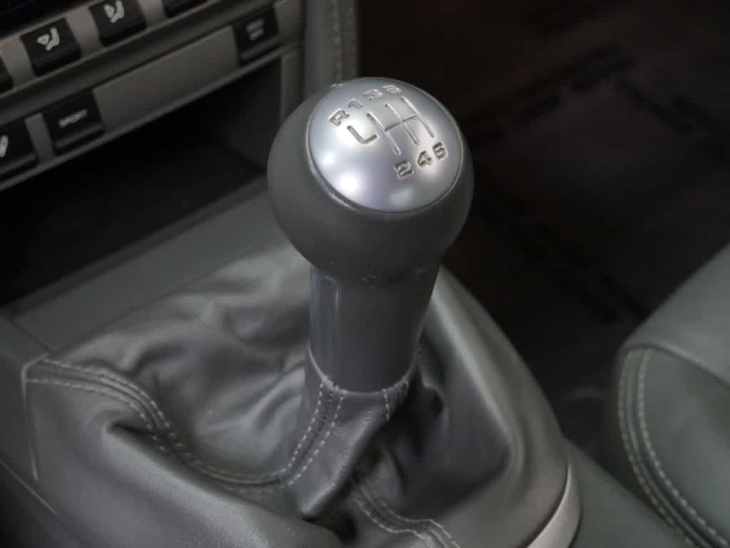 Thumbnail: 2006 Porsche 911 - 23