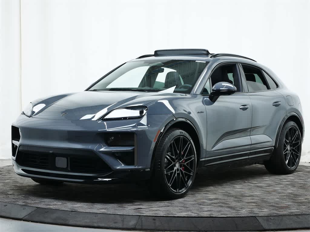 Thumbnail: 2025 Porsche Macan - 1