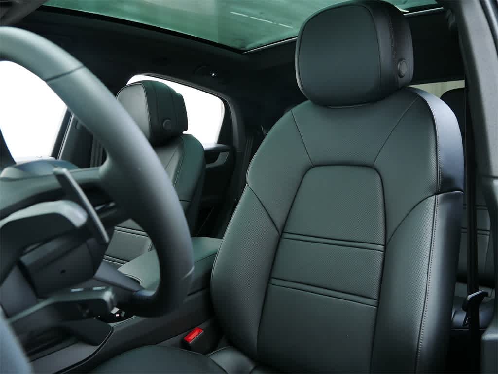 Thumbnail: 2026 Porsche Cayenne - 5