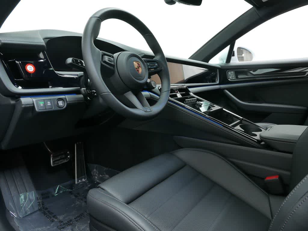 Thumbnail: 2026 Porsche Panamera - 4