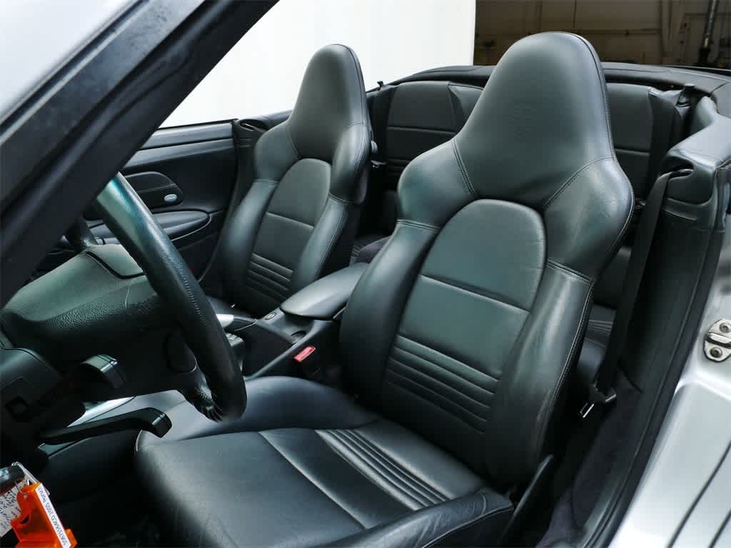 Thumbnail: 2005 Porsche 911 - 5