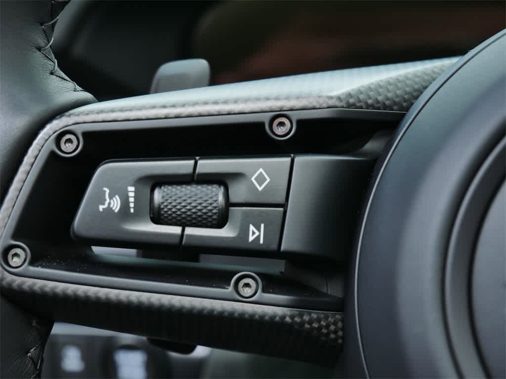 Thumbnail: 2025 Porsche 911 - 18