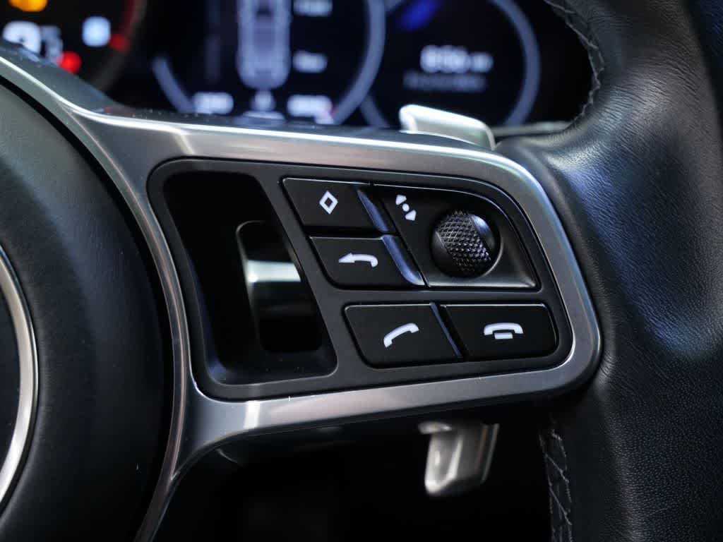 Thumbnail: 2023 Porsche Cayenne - 21