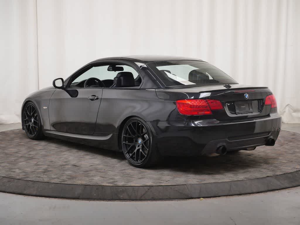 Thumbnail: 2013 BMW 3 Series - 3
