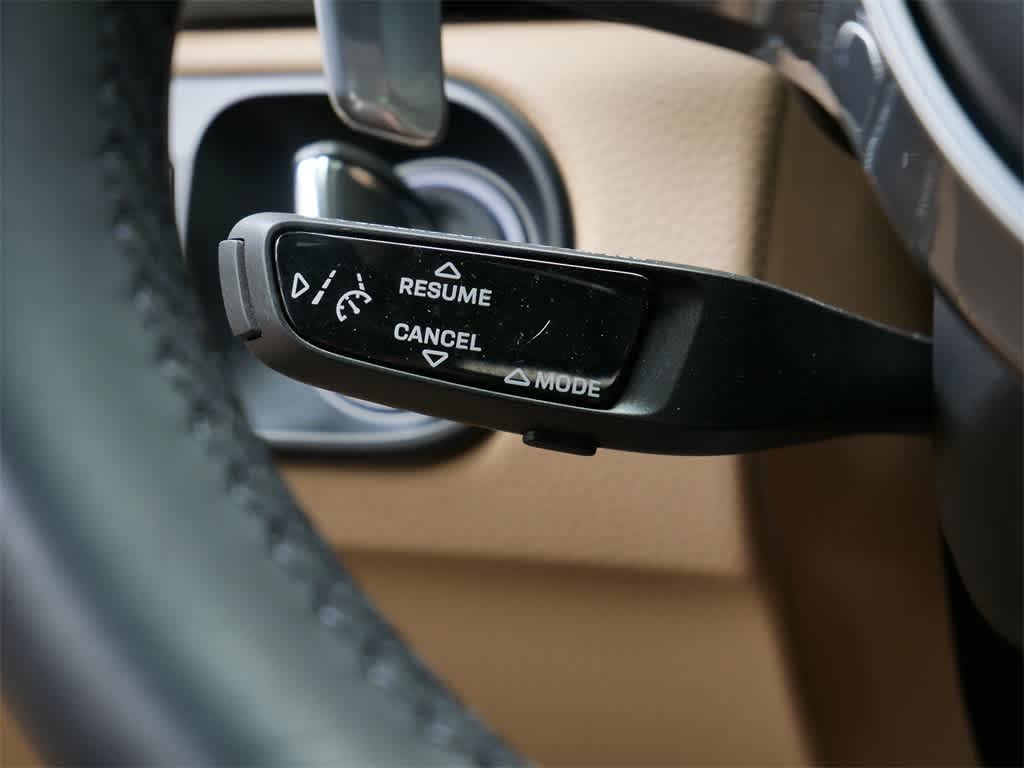 Thumbnail: 2022 Porsche Cayenne - 18