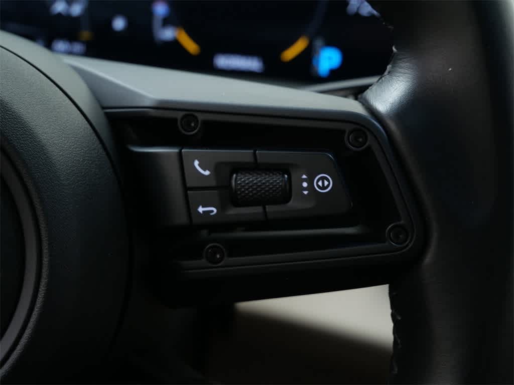 Thumbnail: 2022 Porsche Taycan - 20