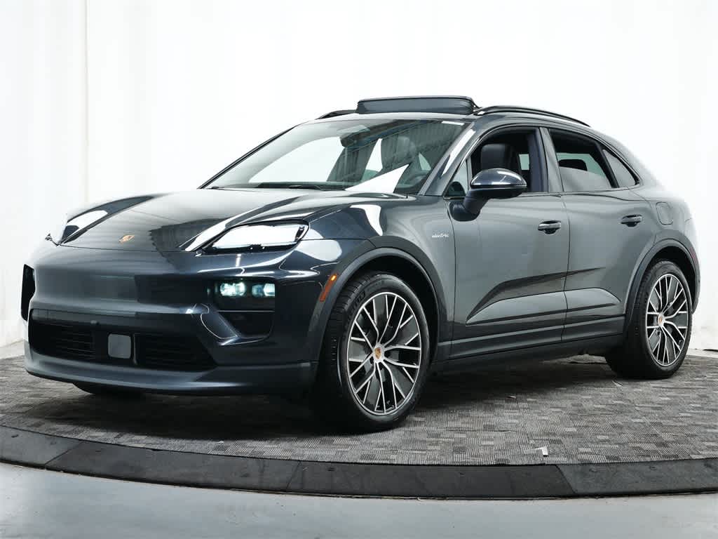 Thumbnail: 2025 Porsche Macan - 1