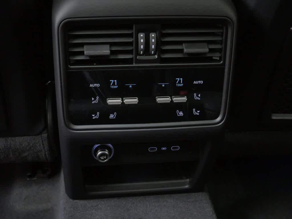 Thumbnail: 2026 Porsche Cayenne - 15