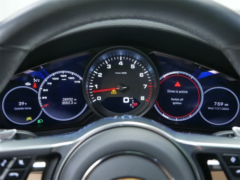 Thumbnail: 2023 Porsche Cayenne - 25