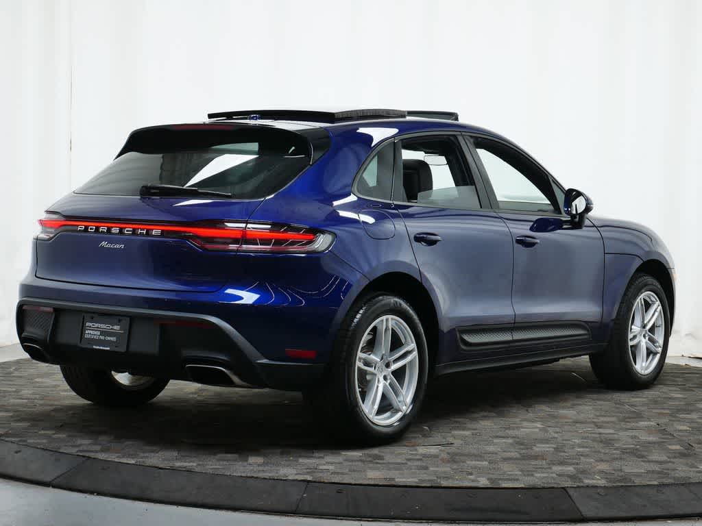 Thumbnail: 2024 Porsche Macan - 6