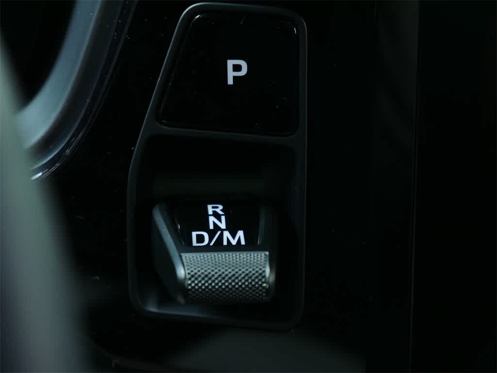 Thumbnail: 2025 Porsche Cayenne - 25