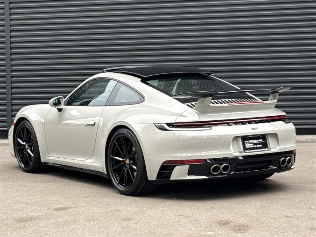 2024 Porsche 911 S photo 3