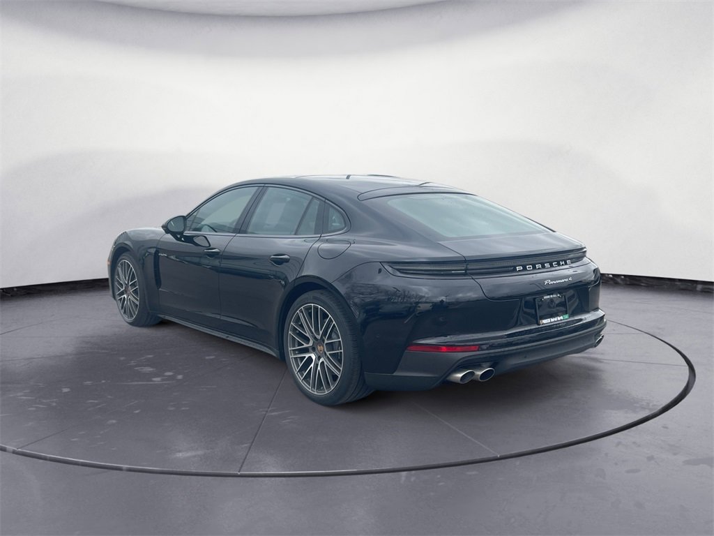 2025 Porsche Panamera 4 E-Hybrid photo 3