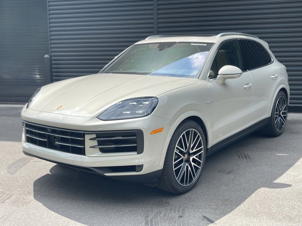 2025 Porsche Cayenne E-Hybrid