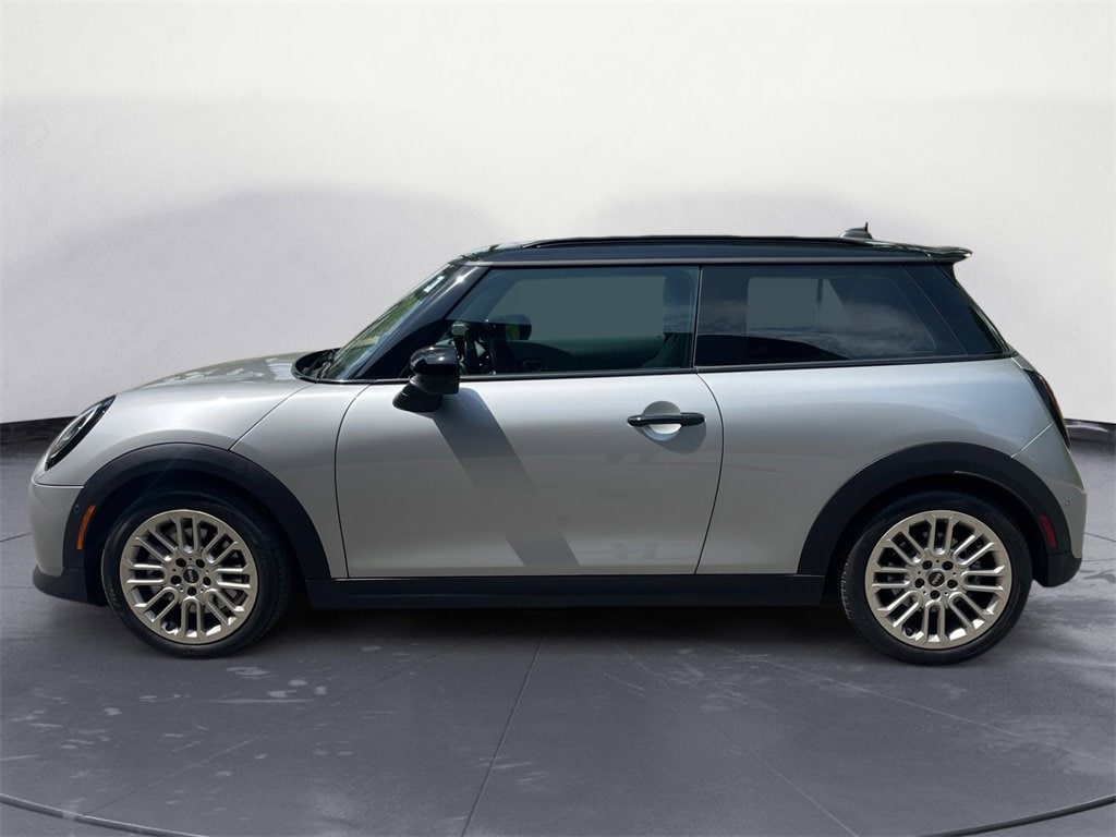 Used 2025 MINI Hardtop 2 Door S with VIN WMW23GD05S2W14999 for sale in Shelby Township, MI