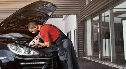How to Know What Kind of Oil Change I Need: Expert Tips