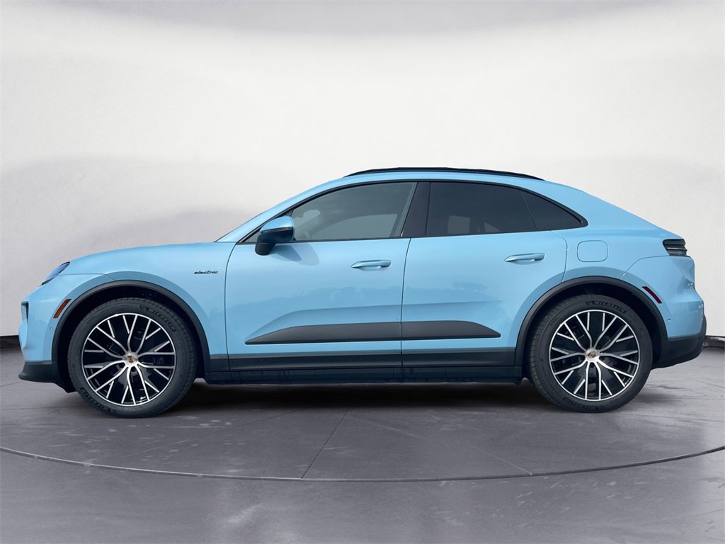 2025 Porsche Macan Electric 4 photo 2