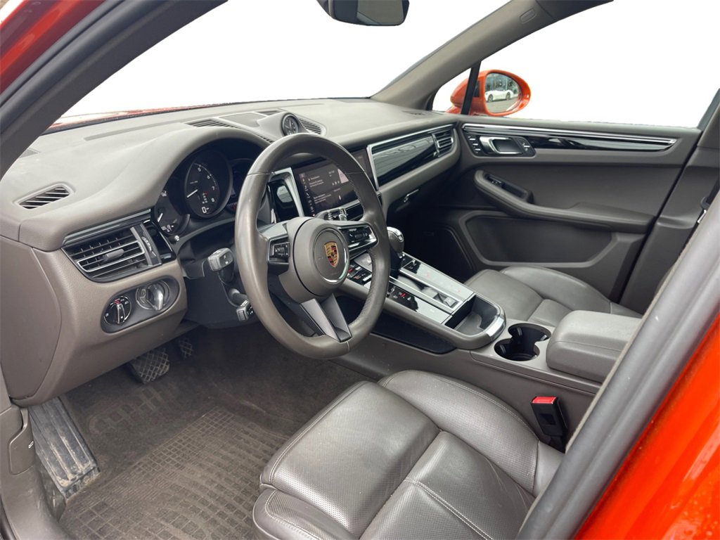 2022 Porsche Macan photo 4