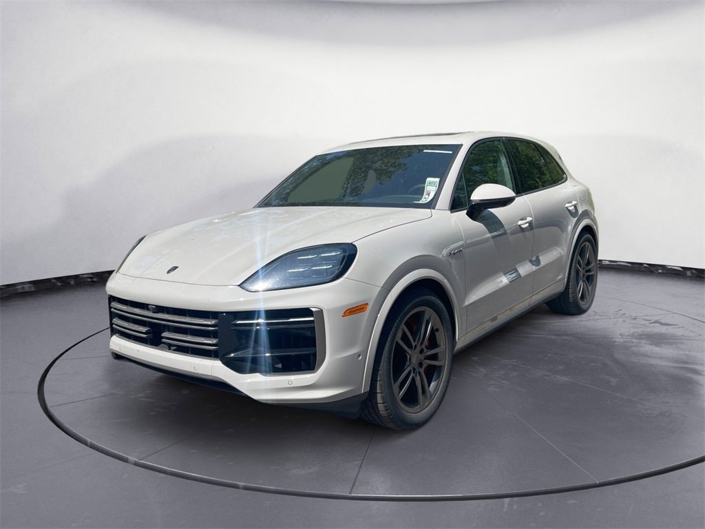 2025 Porsche Cayenne E-Hybrid Turbo SUV