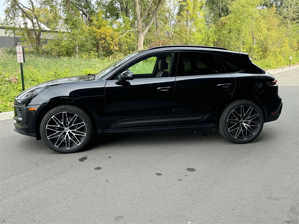 Certified 2024 Porsche Macan Base with VIN WP1AA2A57RLB12179 for sale in Shelby Township, MI