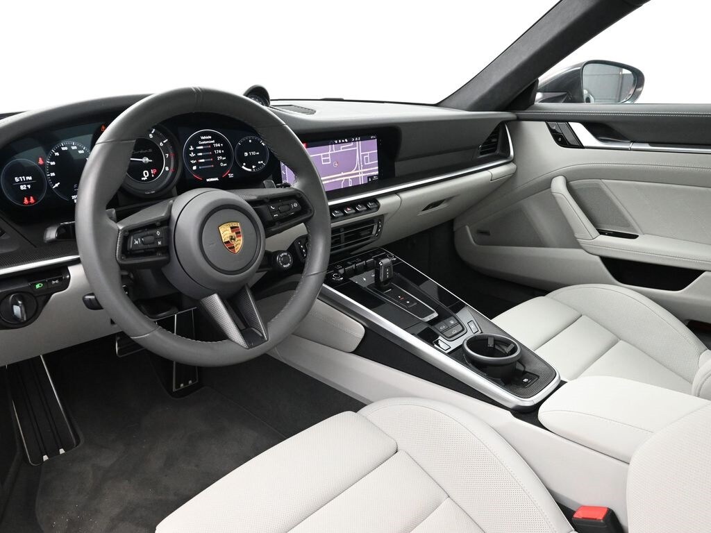 2021 Porsche 911 Turbo S photo 4