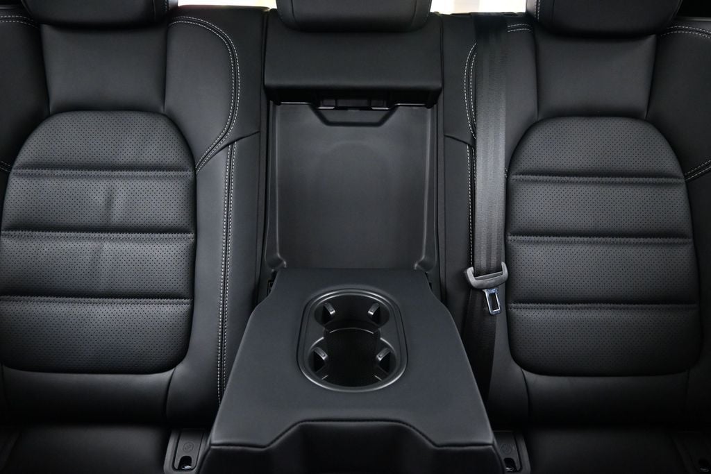 2026 Porsche Macan S - Photo 21