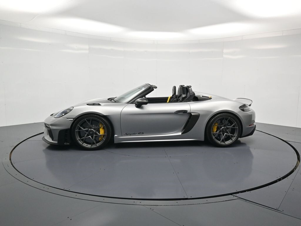 2025 Porsche Boxster Spyder photo 2