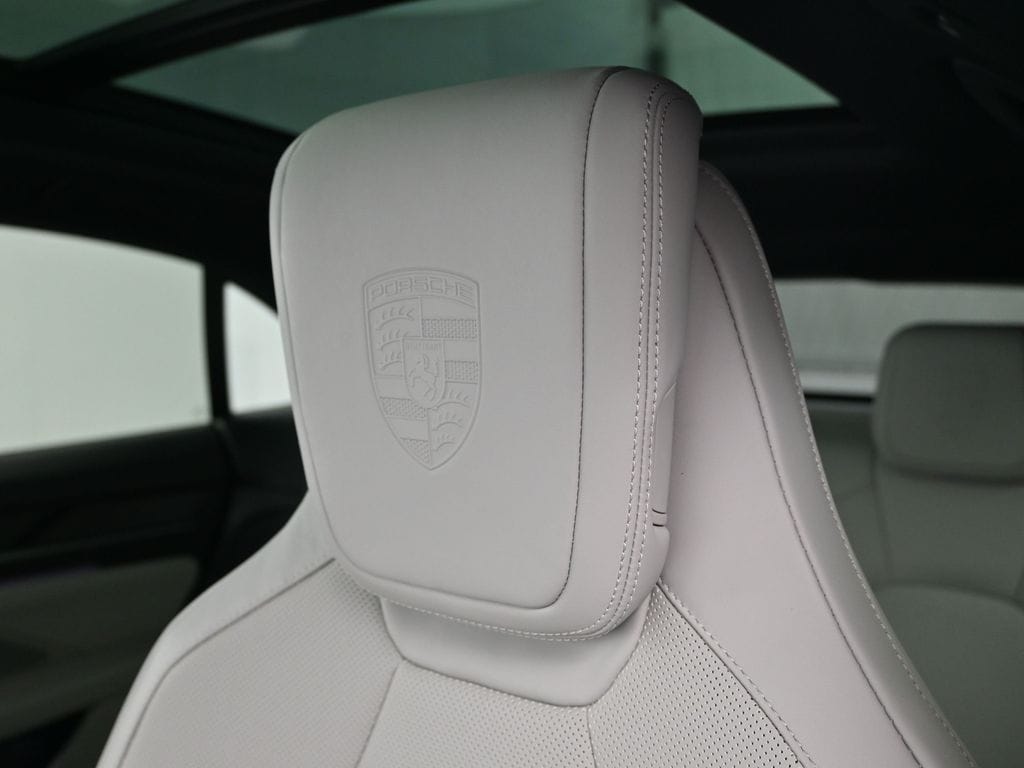 2026 Porsche Macan Base - Photo 20