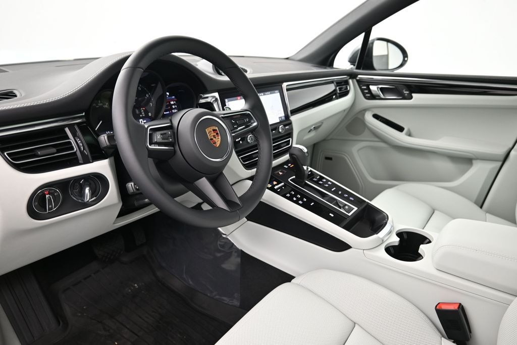 New 2026 Porsche Macan SUV