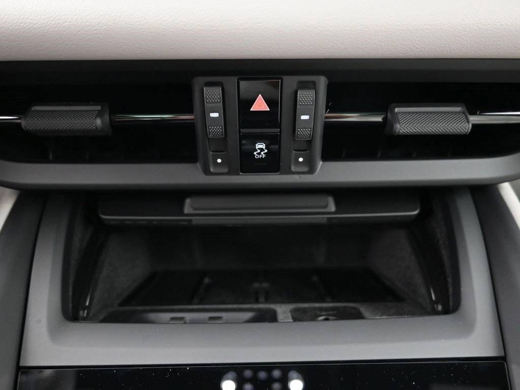 2026 Porsche Macan Base - Photo 23