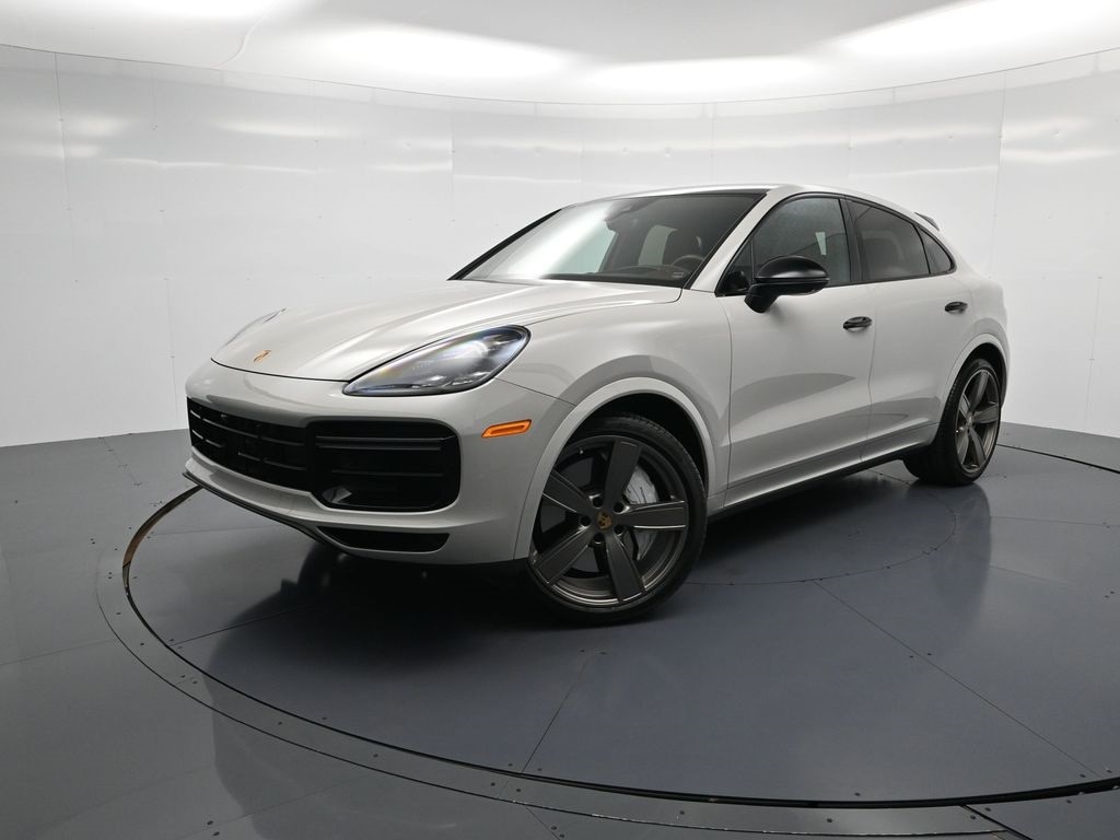 2023 Porsche Cayenne Coup Turbo's photo
