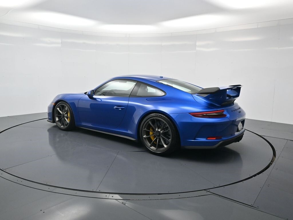 2018 Porsche 911 GT3 photo 3