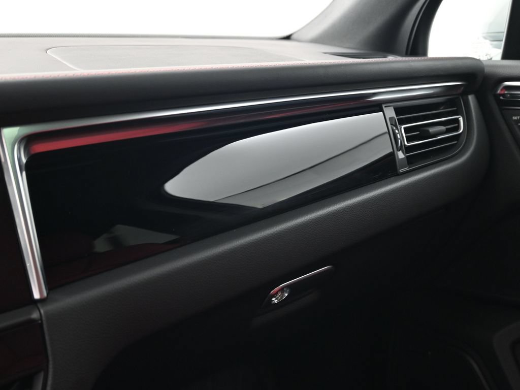 2026 Porsche Macan Base - Photo 23
