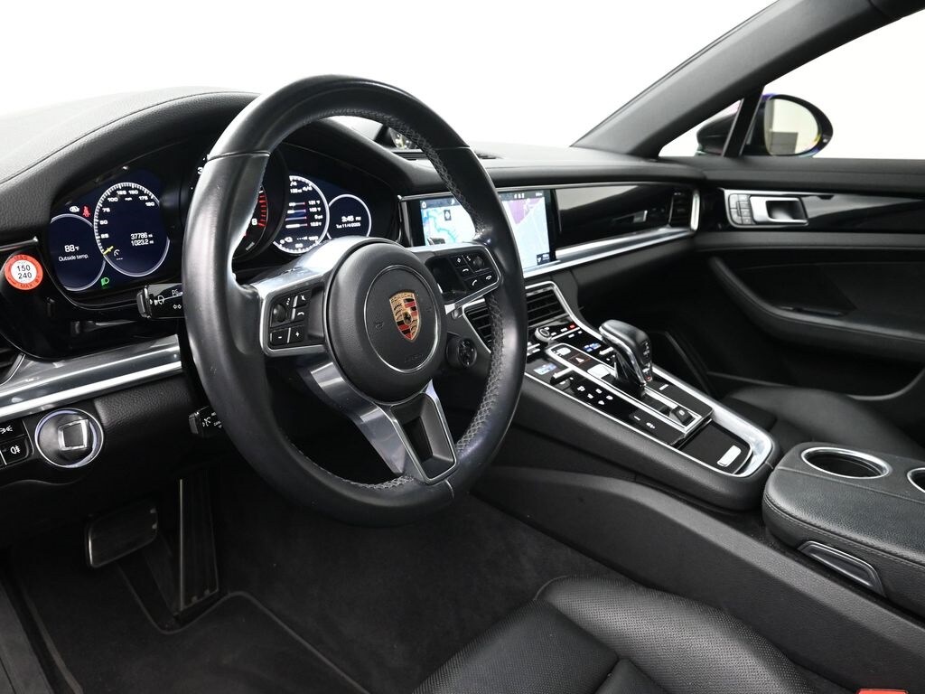 2019 Porsche Panamera E-Hybrid 4 photo 4