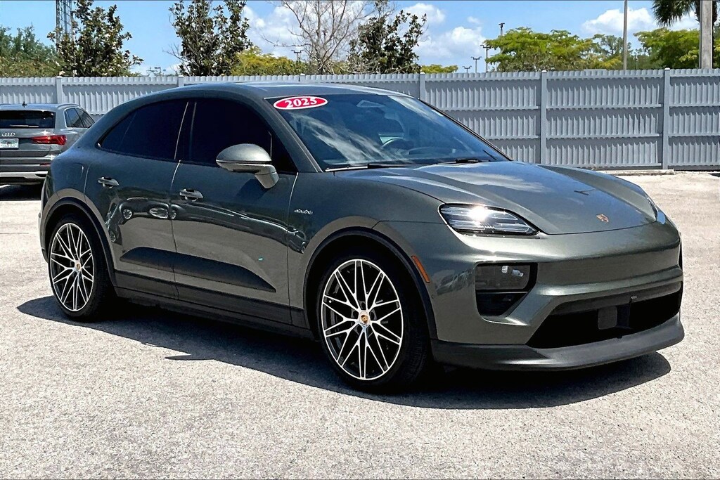 Used 2025 Porsche Macan Electric 4 SUV