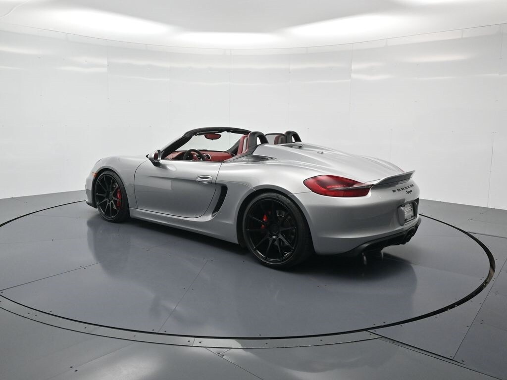 2016 Porsche Boxster Spyder photo 3