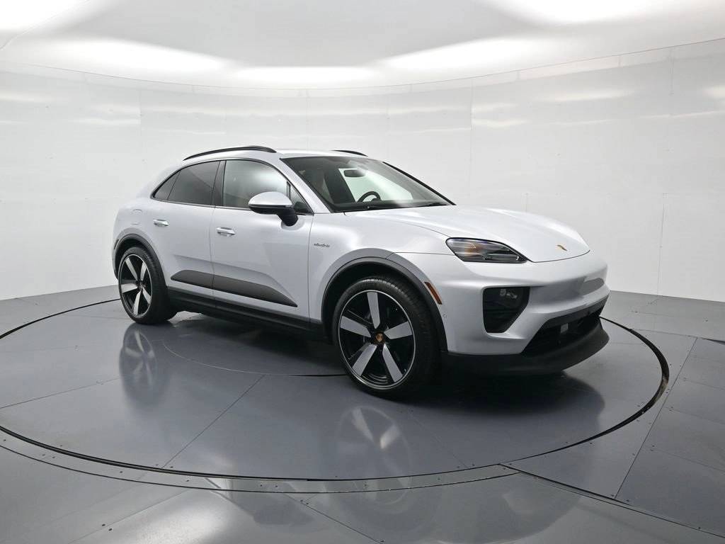 2026 Porsche Macan Base - Photo 10
