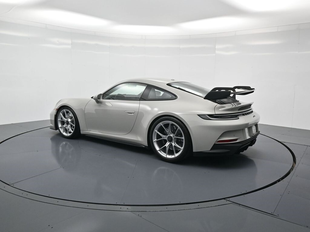 2024 Porsche 911 GT3 photo 3