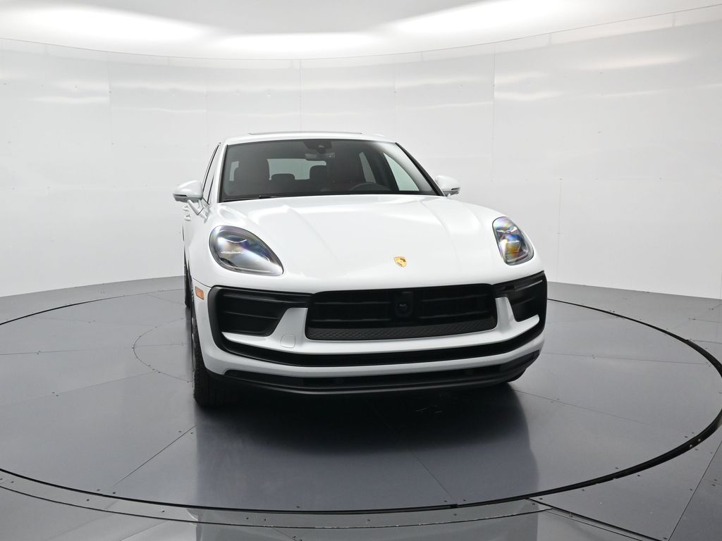 2026 Porsche Macan Base - Photo 32