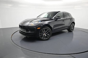 2026 Porsche Macan SUV