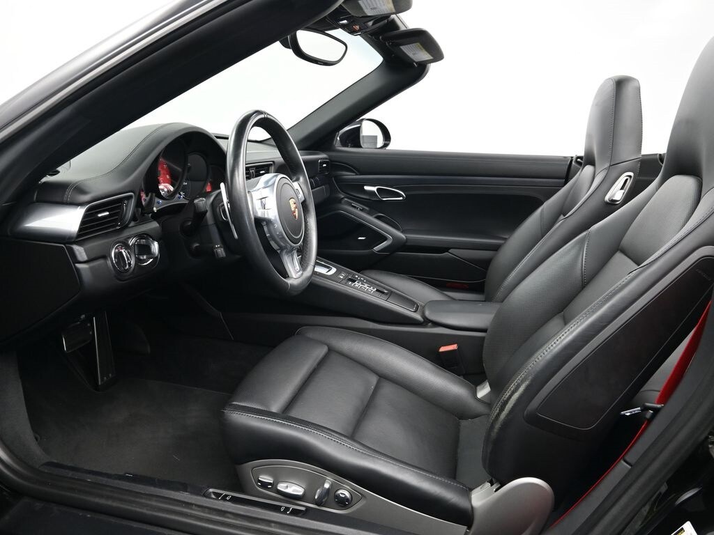 2015 Porsche 911 4S GTS photo 4